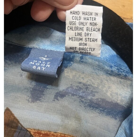 Half Moon Bay Rayon Large Art Print Button-Up Shirt With Beaded Details Made In - Picture 12 of 12